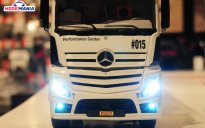 Oświetlenie ciężarówki zdalnie sterowanej Tamiya Mercedes Actros
